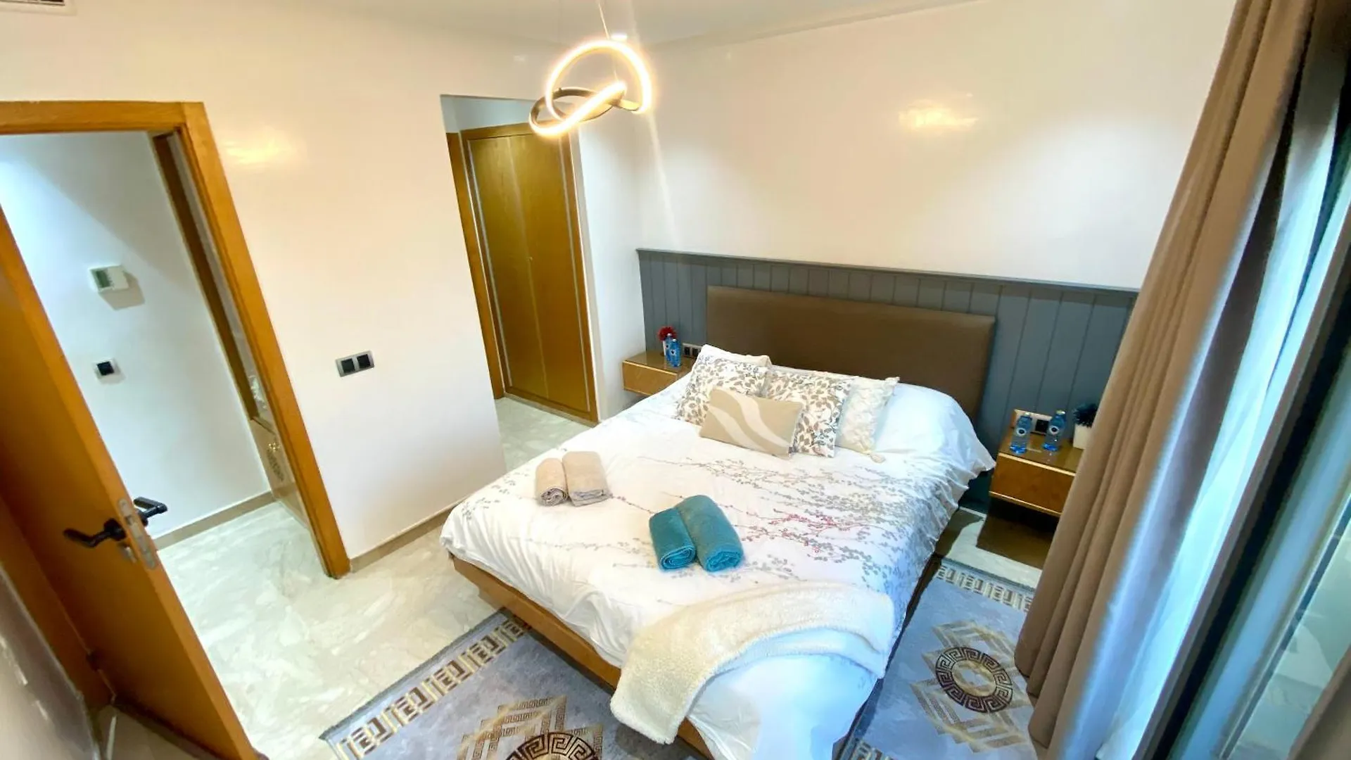 Stunning Views & Prime Location! Apartman Casablanca 0*,  Marokkó